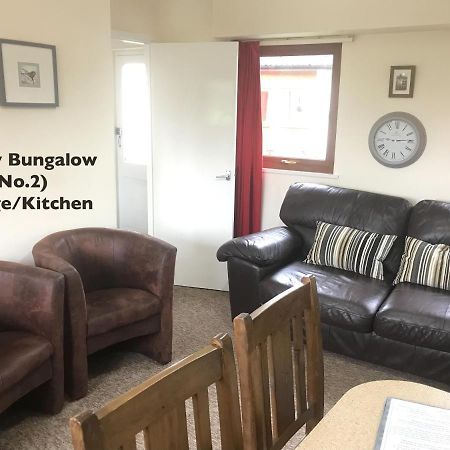 Court Farm Holiday Bungalows Ltd 워체트 외부 사진