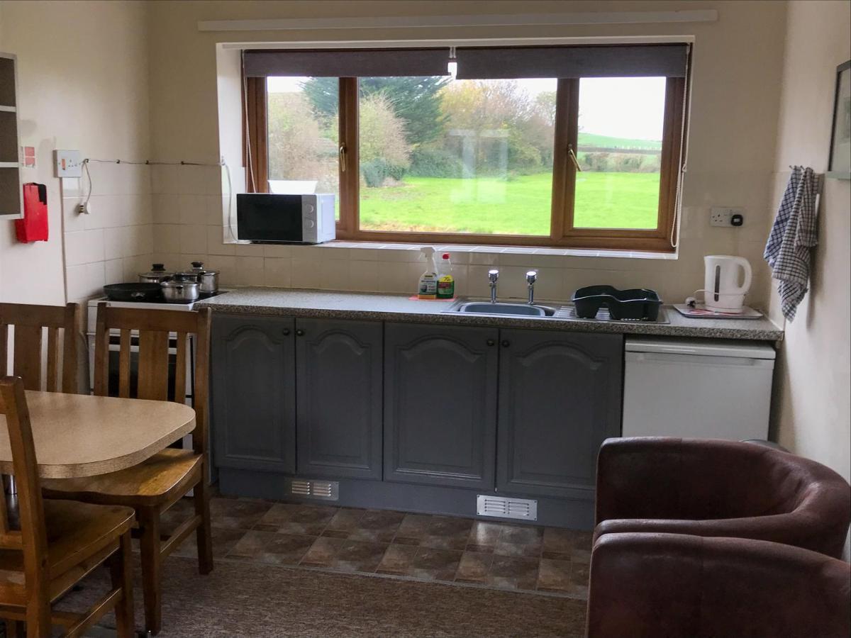 Court Farm Holiday Bungalows Ltd 워체트 외부 사진