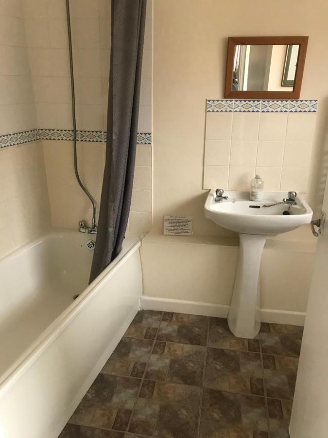 Court Farm Holiday Bungalows Ltd 워체트 외부 사진