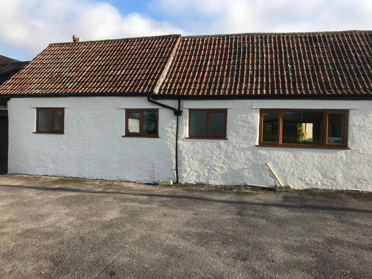 Court Farm Holiday Bungalows Ltd 워체트 외부 사진