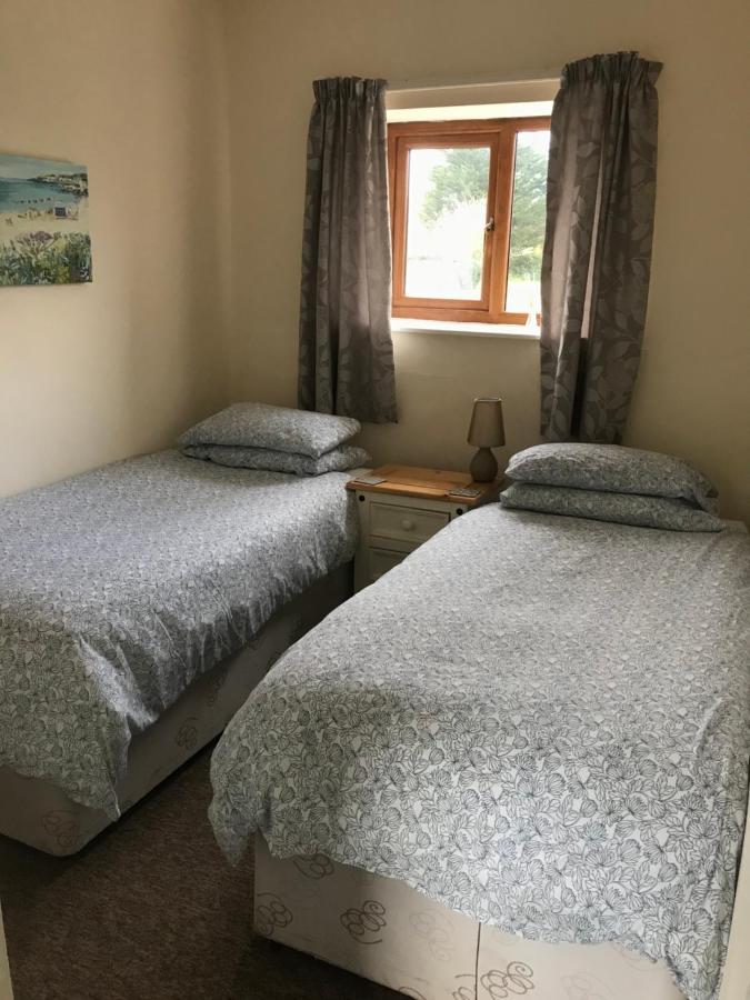 Court Farm Holiday Bungalows Ltd 워체트 외부 사진