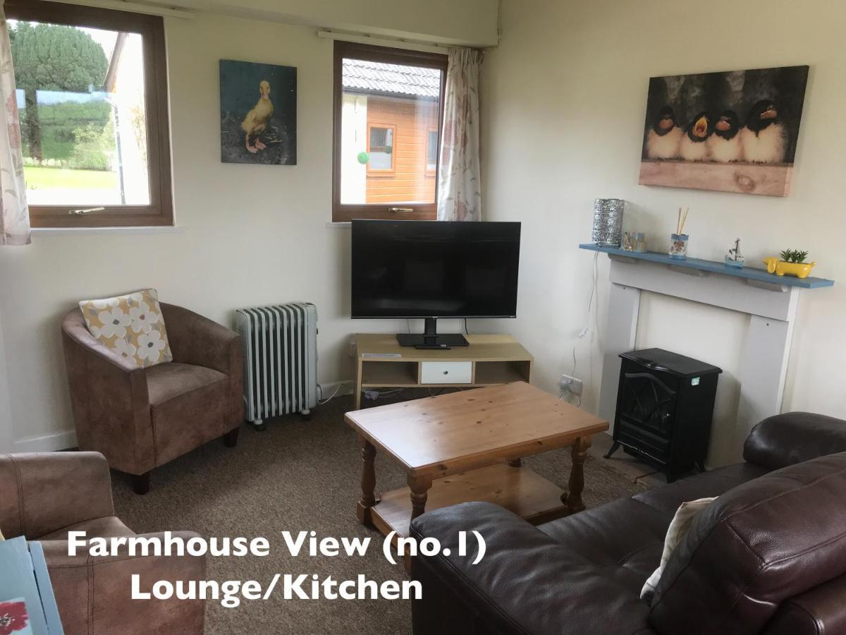 Court Farm Holiday Bungalows Ltd 워체트 외부 사진